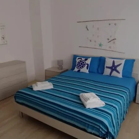 Apartment Sweet Lina